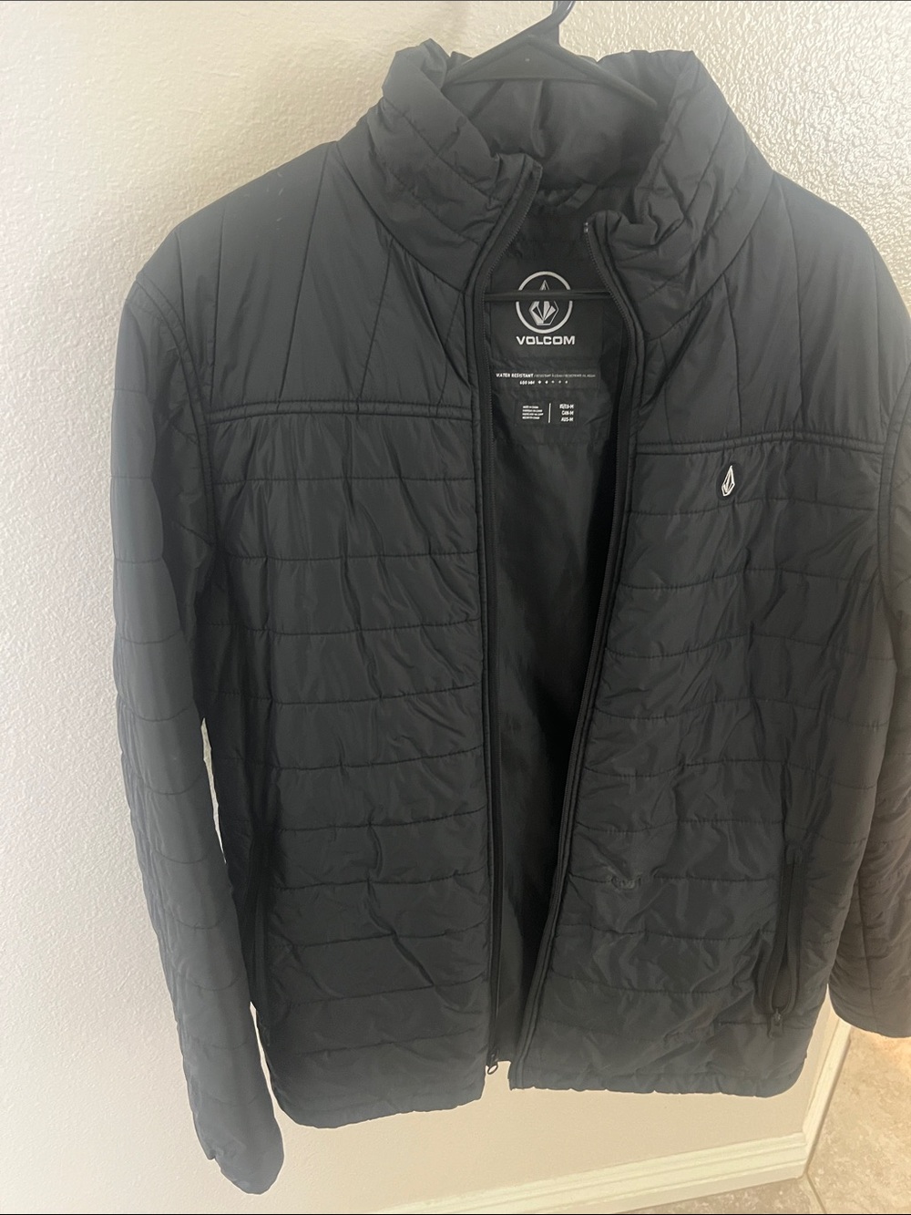 Volcom Men's Black Quilted Puffer Jacket with Logo